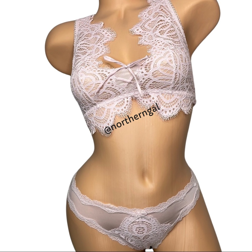 Victoria's Secret Lace Up Bralette - Picture 6 of 16